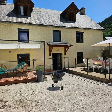 Spacieuse Maison De Pres D'aragnouet Avec Jardin Aragnouet